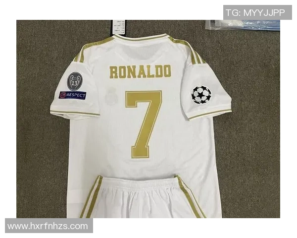 全球足球巨星球衣收藏全景展现顶级球员传奇风采